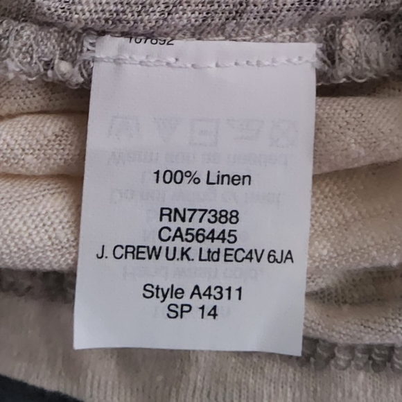 New!! J.Crew Designer Grey and Ivory Colorblock Warm 3/4 Sleeve Top!! Size M. - Picture 5 of 15